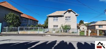 Rodinný dom na bývanie, na víkendy, 1+4